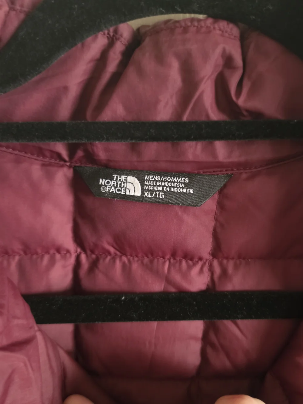 The North Face Men's Insulated Burgundy Puffer Jacket
